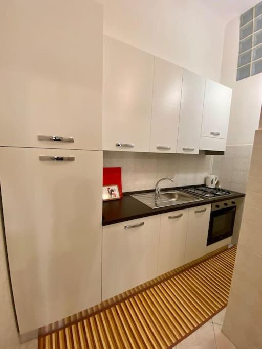 Casa Di Olly Apartment ลาสเปเซีย ภายนอก รูปภาพ